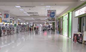 Fondo Commerciale in affitto a Pontedera, Oltrera