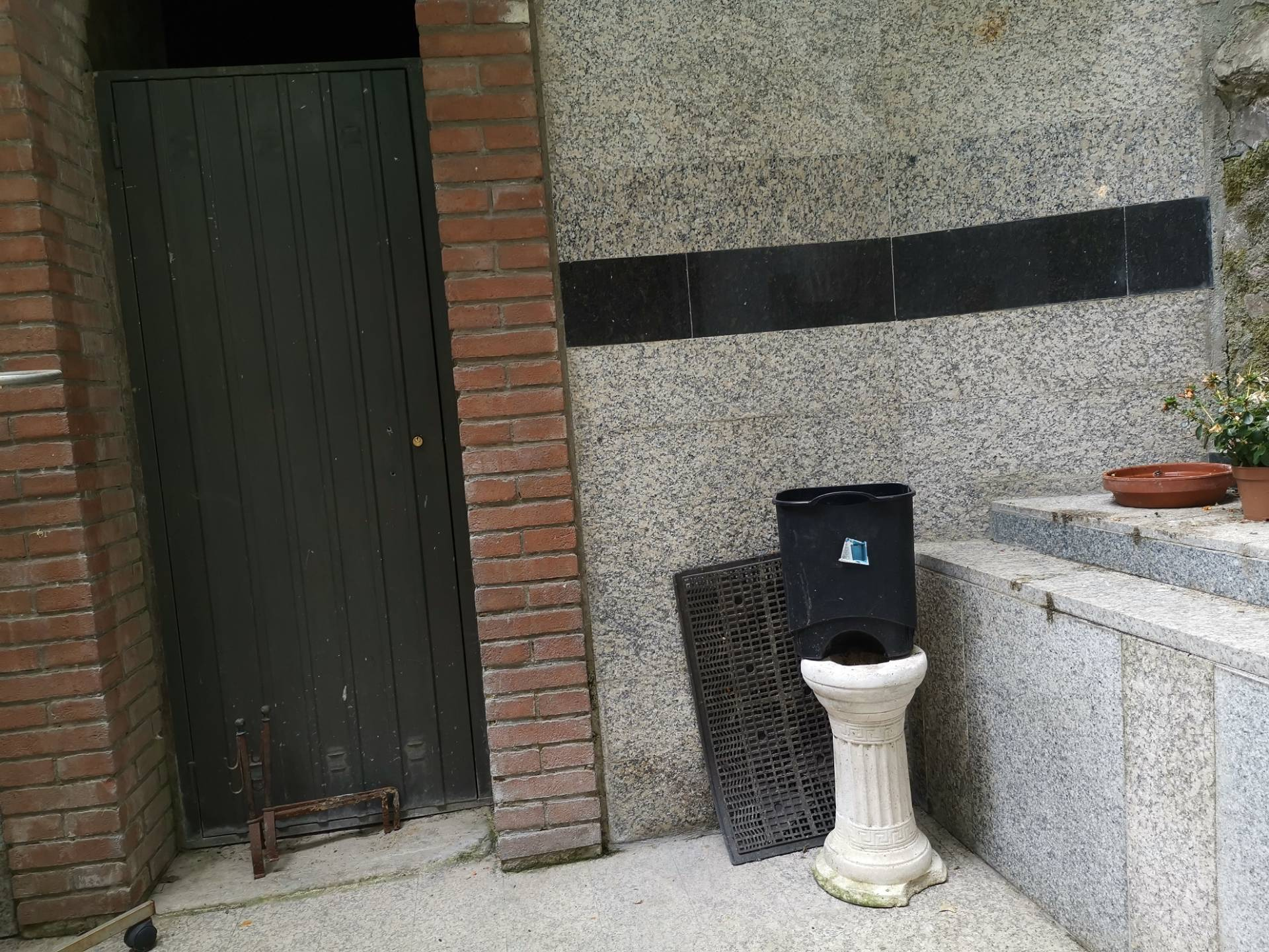 Fondo Commerciale in affitto a Buti, Buti