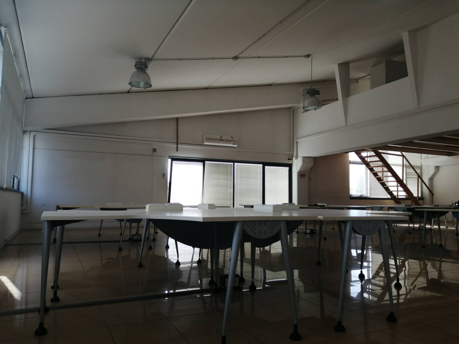 Ufficio in affitto a Ponsacco