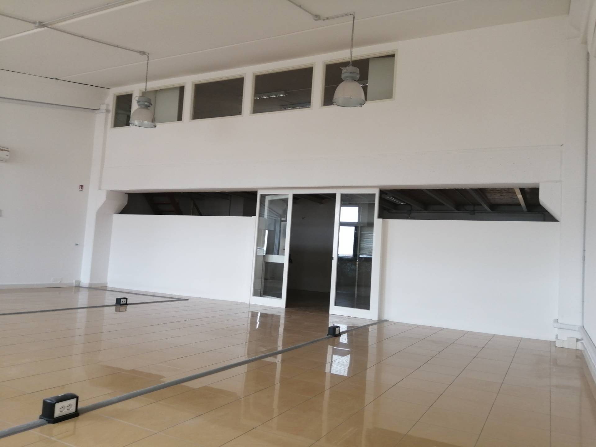 Ufficio in affitto a Ponsacco