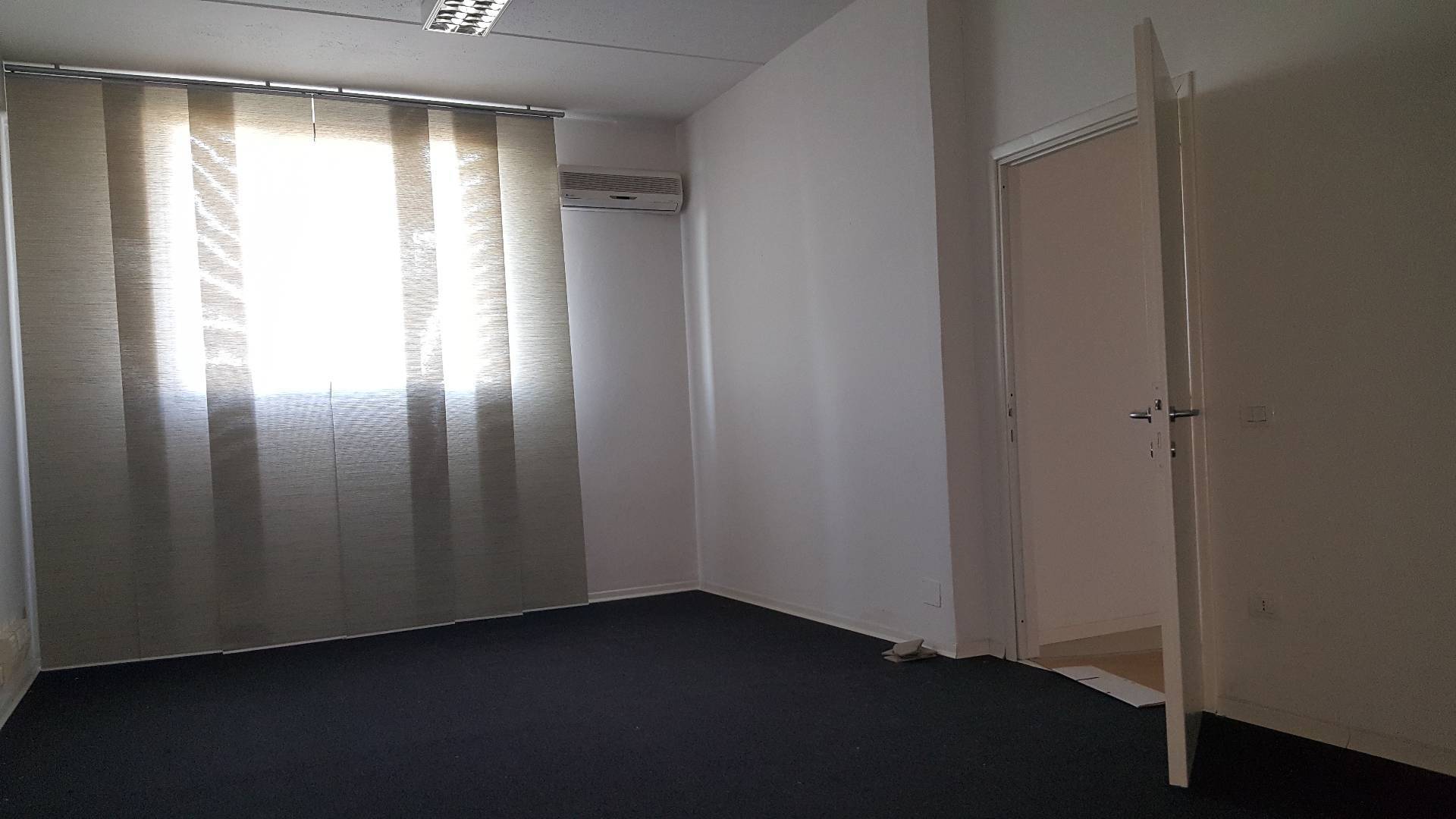 Ufficio in affitto a Castelfranco di Sotto