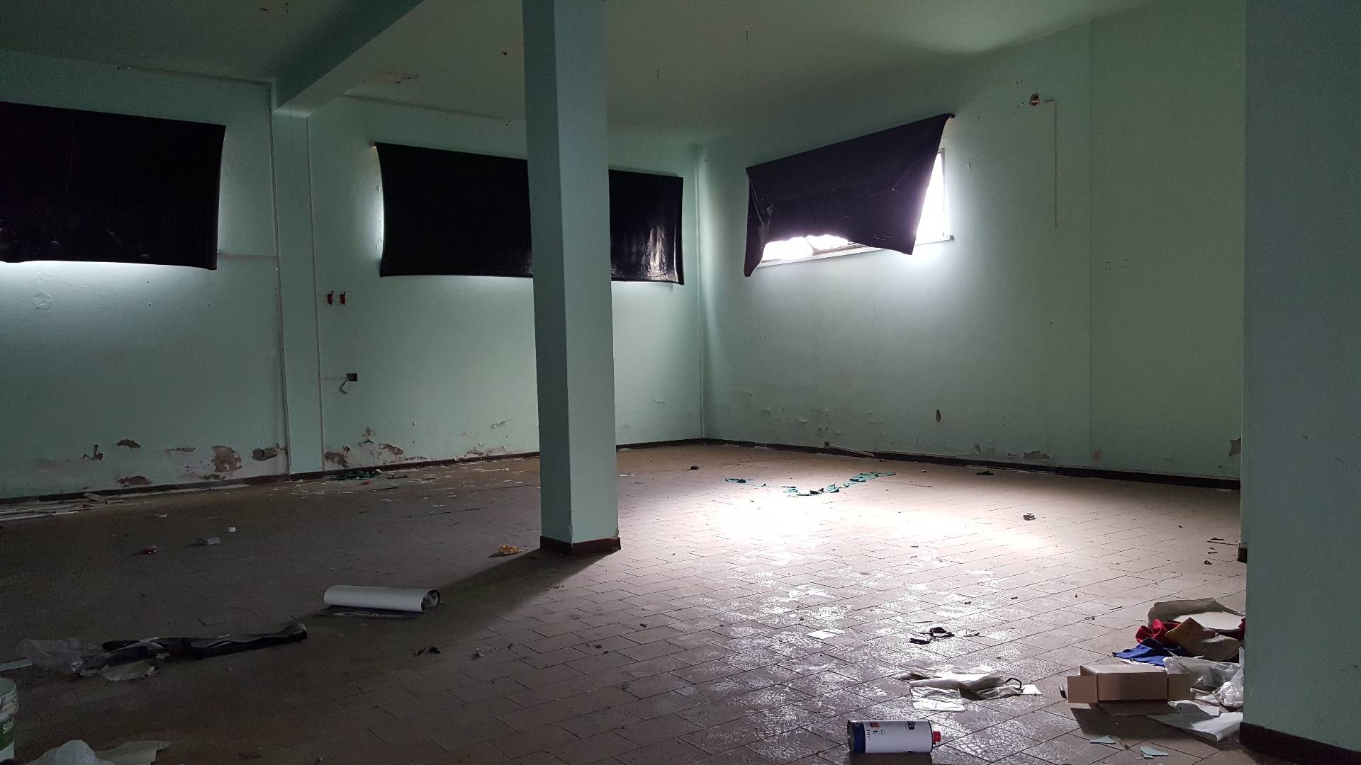 Fondo Commerciale in affitto a Castelfranco di Sotto