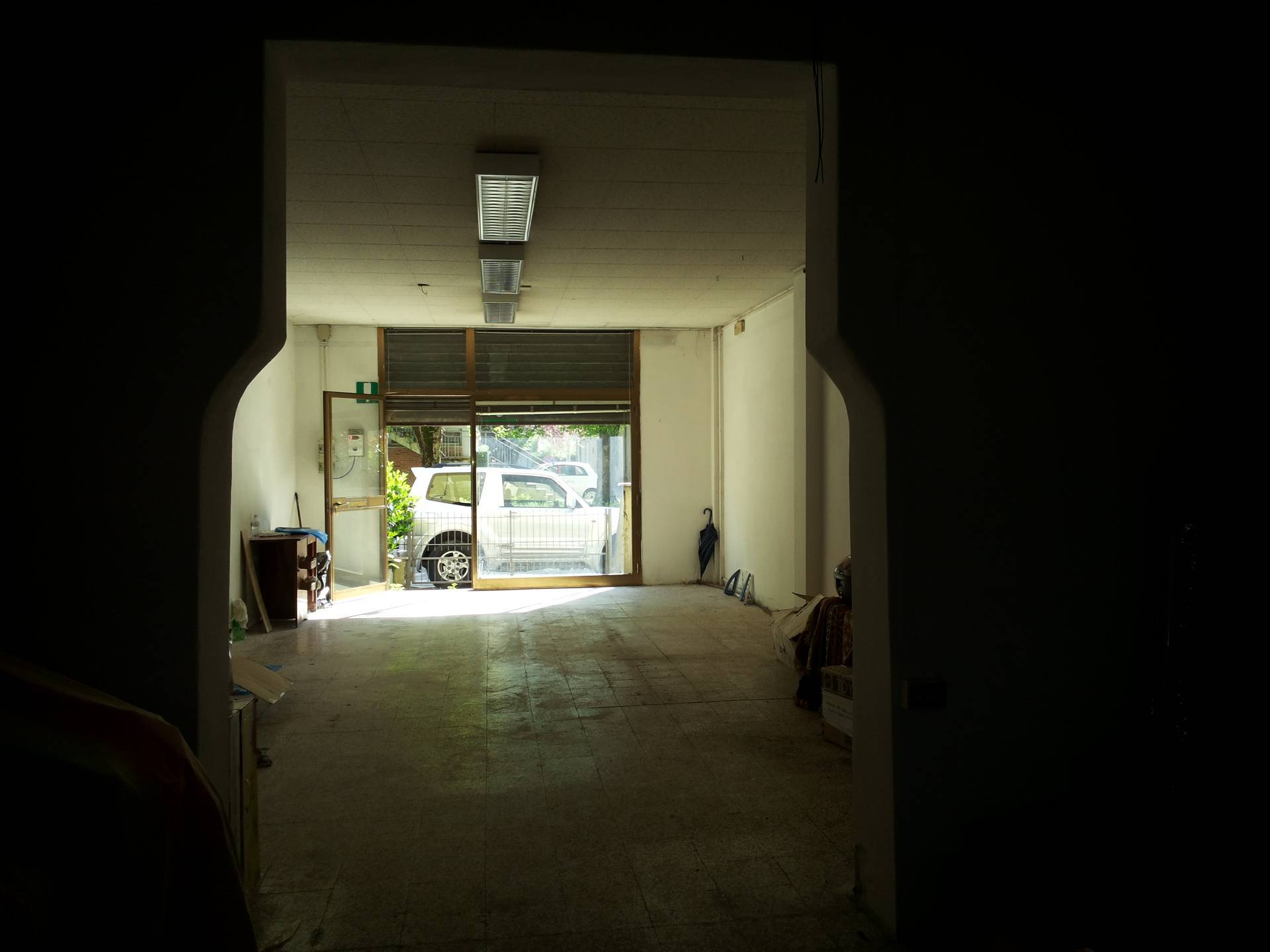 Fondo Commerciale in vendita a Ponsacco