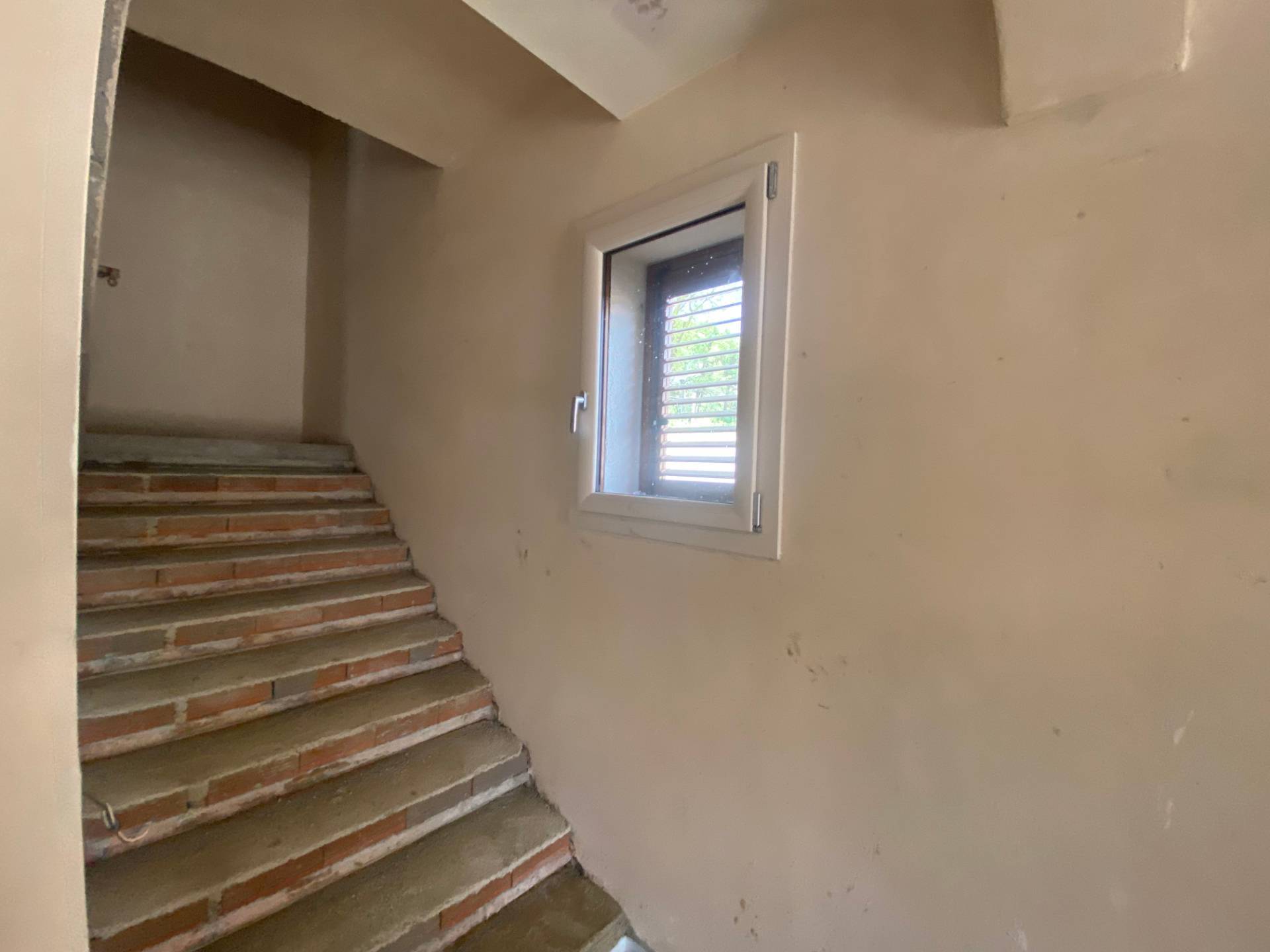 Casa indipendente in vendita a Santa Maria a Monte, Montecalvoli in basso