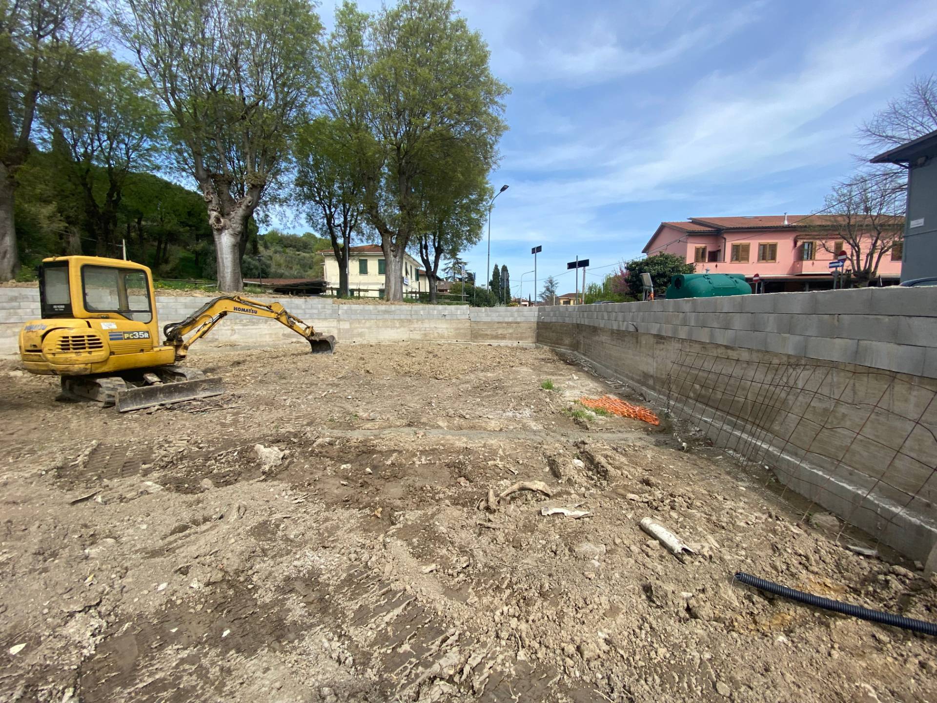 Casa indipendente in vendita a Santa Maria a Monte, Montecalvoli in basso