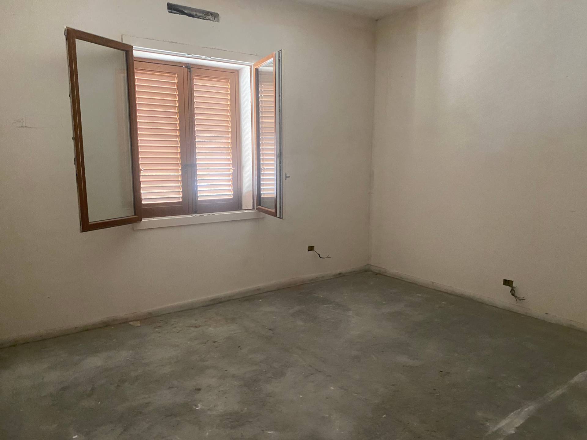 Casa indipendente in vendita a Santa Maria a Monte, Montecalvoli in basso