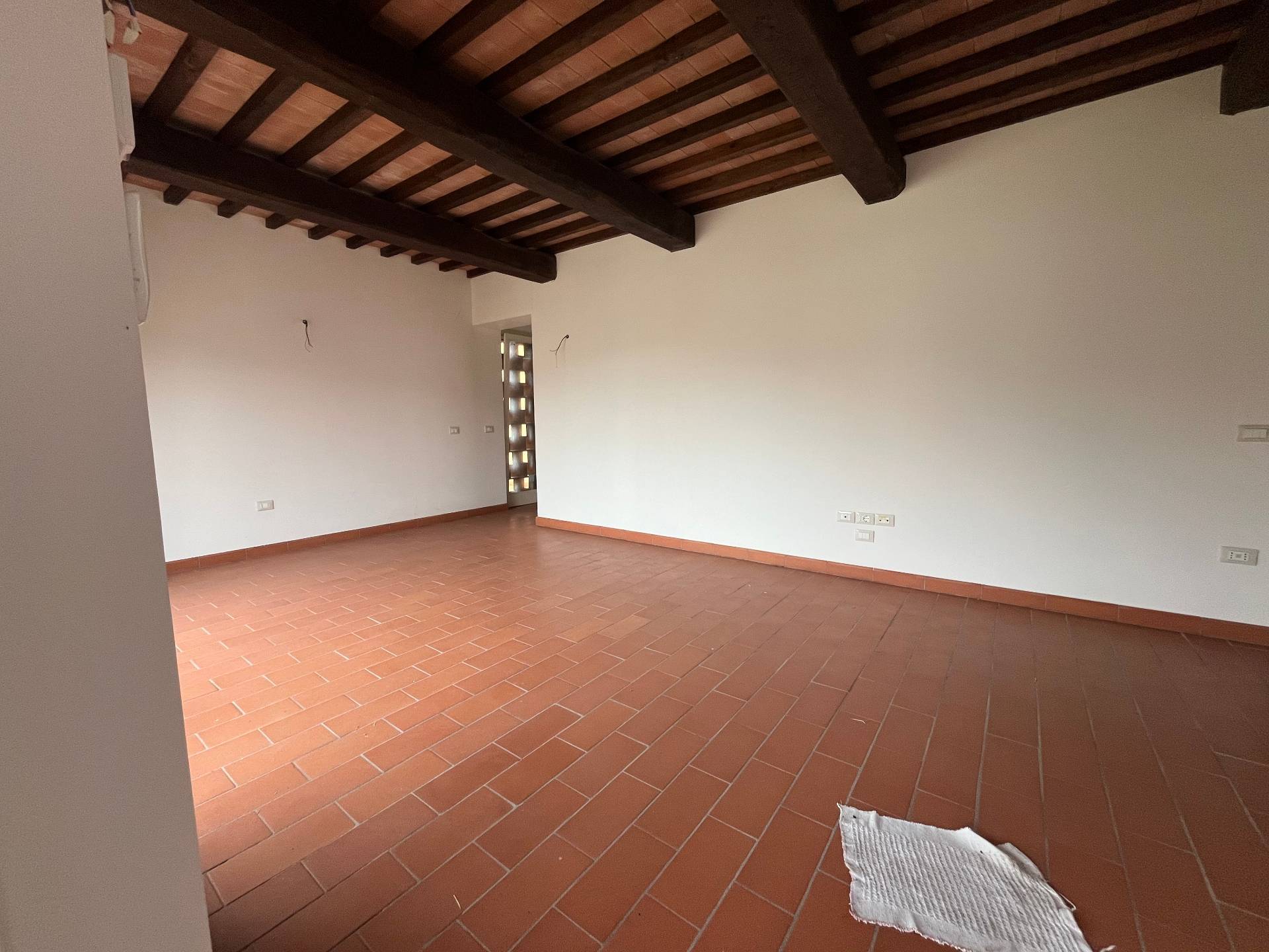 Villa in vendita a Calcinaia, Montecchio