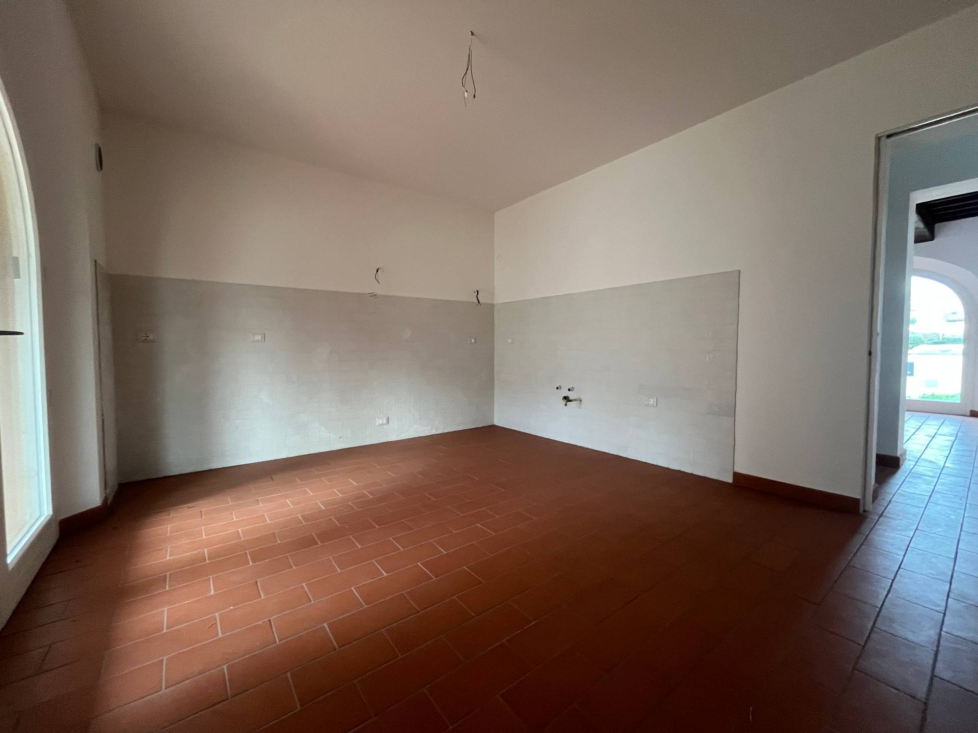 Villa in vendita a Calcinaia, Montecchio