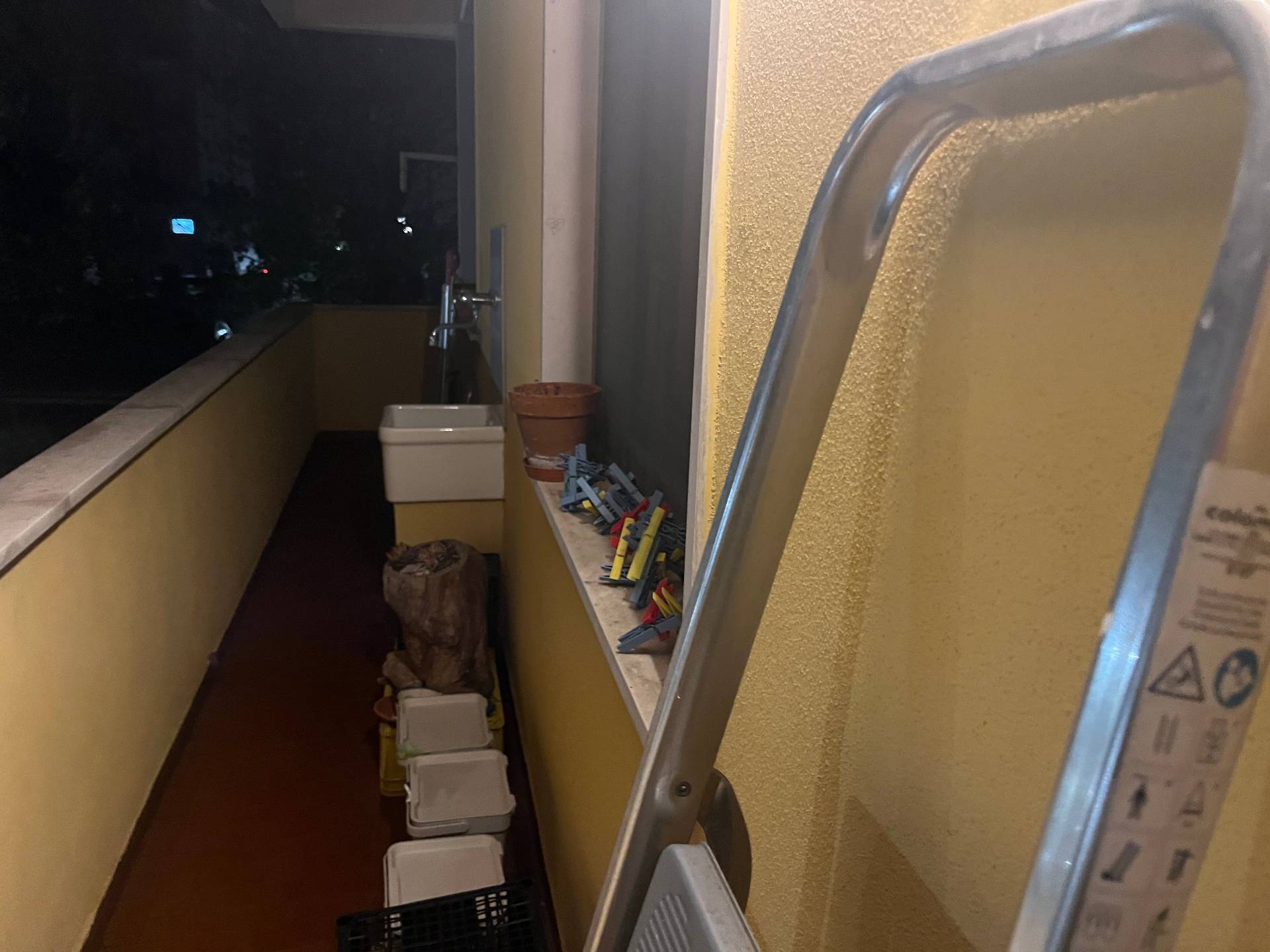 Casa indipendente in affitto a Calcinaia, Montecchio