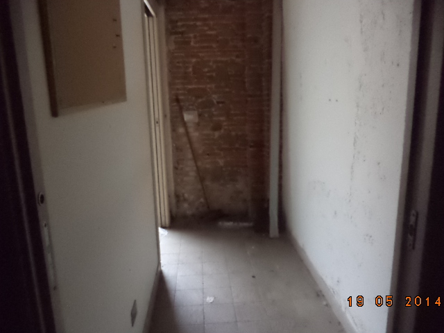 Fondo Commerciale in affitto a Pontedera, Centro