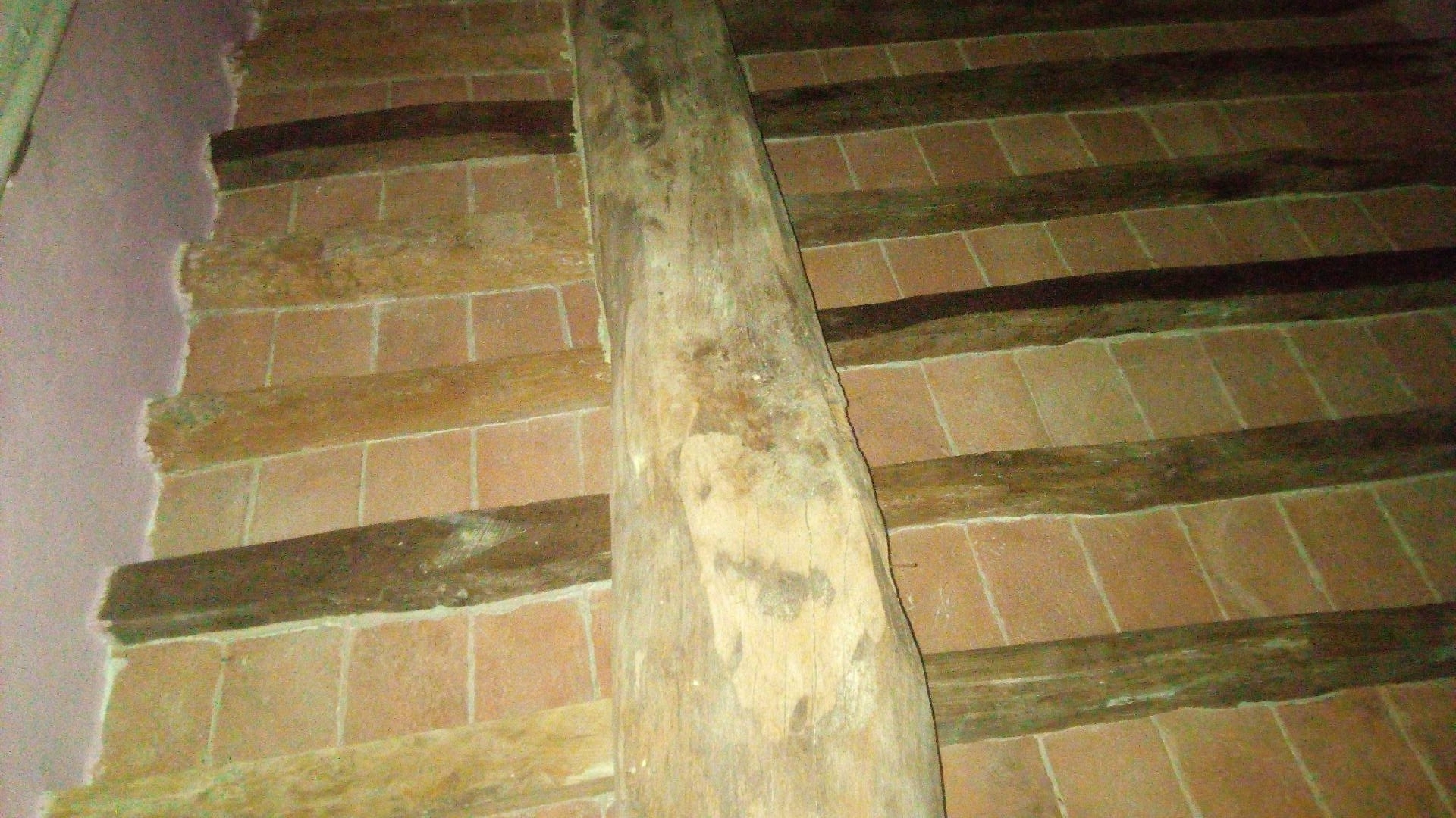 Fondo Commerciale in affitto a Ponsacco, Centro Storico