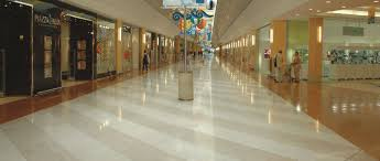 Fondo Commerciale in affitto a Pontedera, Oltrera