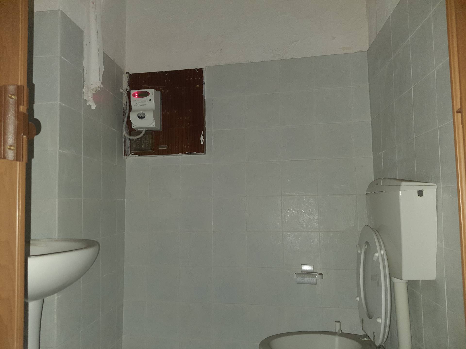 Fondo Commerciale in affitto a Santa Croce sull'Arno