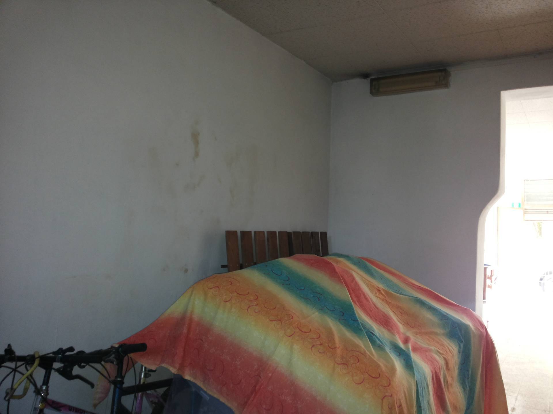 Fondo Commerciale in vendita a Ponsacco