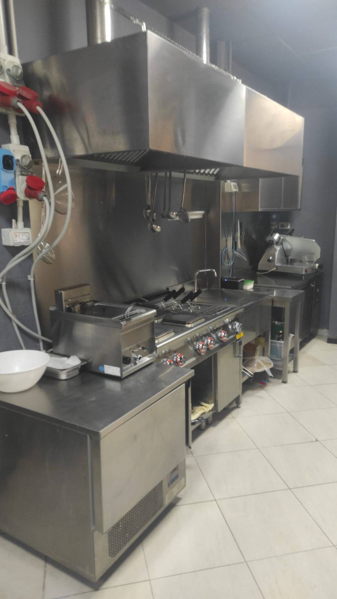 Attivit/licenza in vendita a Pontedera, Centro