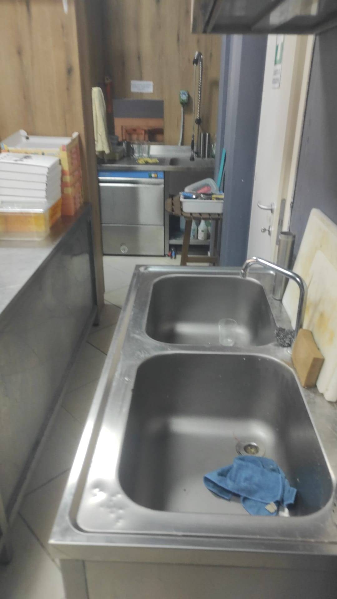 Attivit/licenza in vendita a Pontedera, Centro