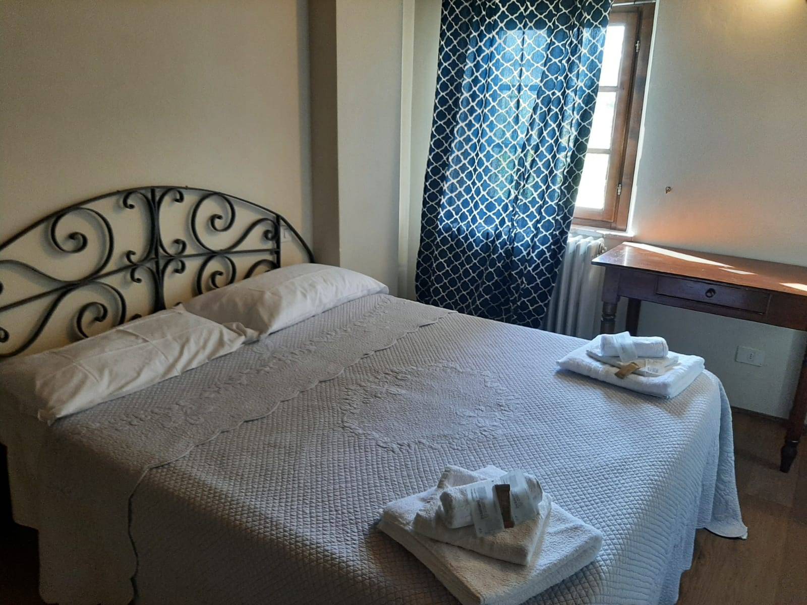 Casa indipendente in affitto a Pontedera, Montecastello