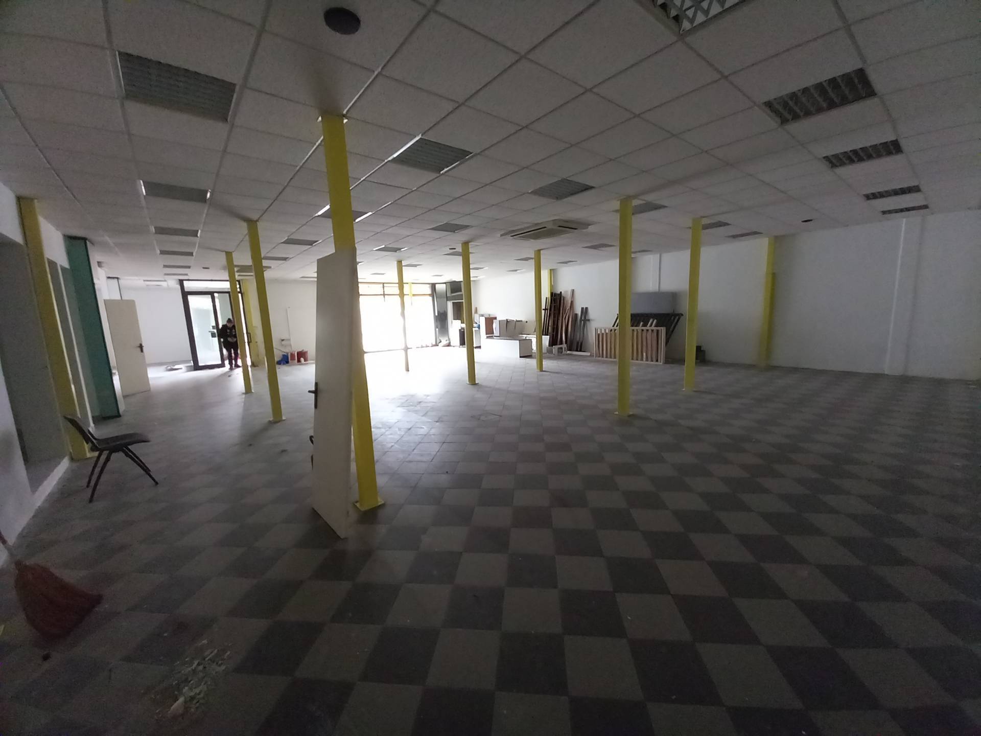 Fondo Commerciale in affitto a Fucecchio, San Pierino