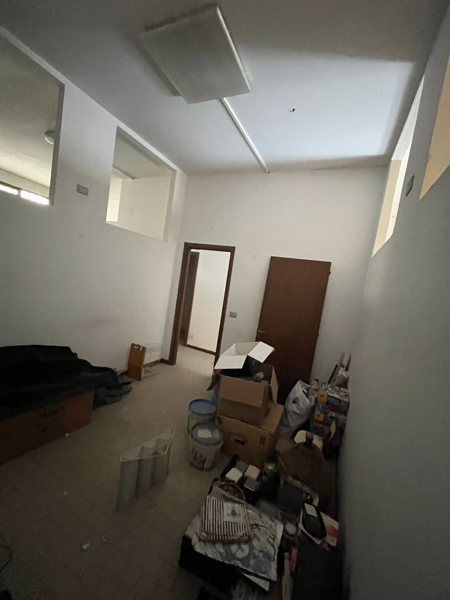 Fondo Commerciale in vendita a Santa Maria a Monte, Montecalvoli