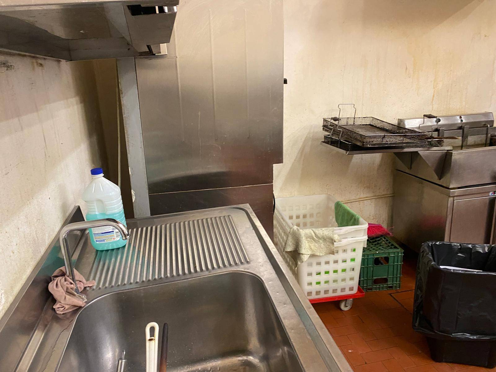 Attivit/licenza in vendita a Pontedera, Centro