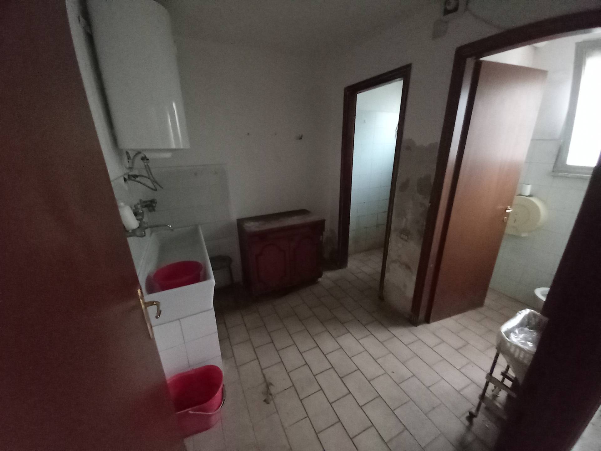 Fondo Artigianale in affitto a Montopoli in Val d'Arno, San Romano