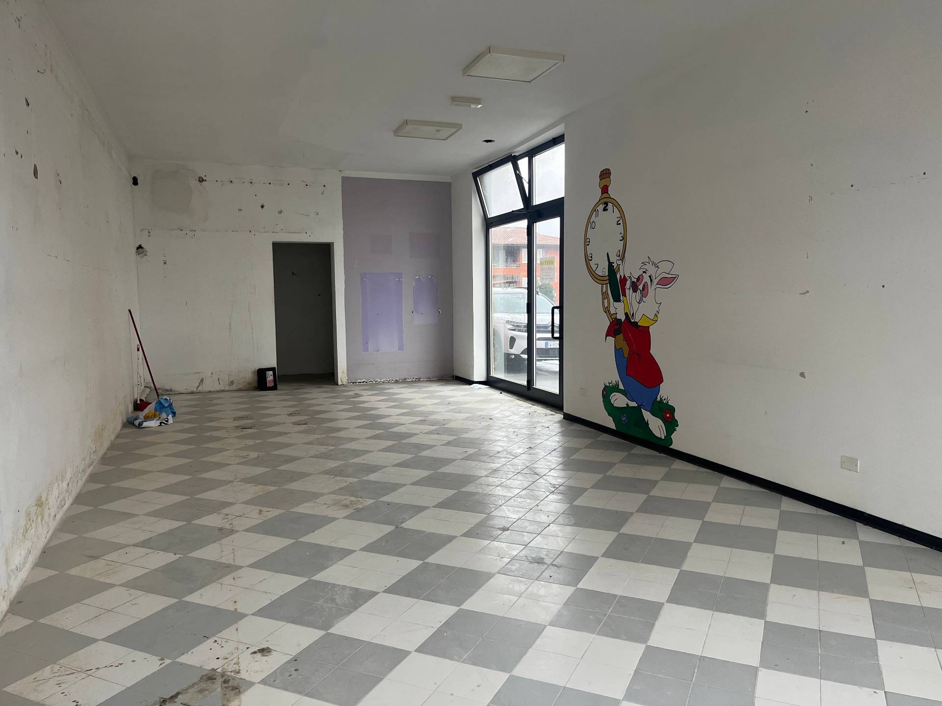 Fondo Commerciale in vendita a Cerreto Guidi, Stabbia