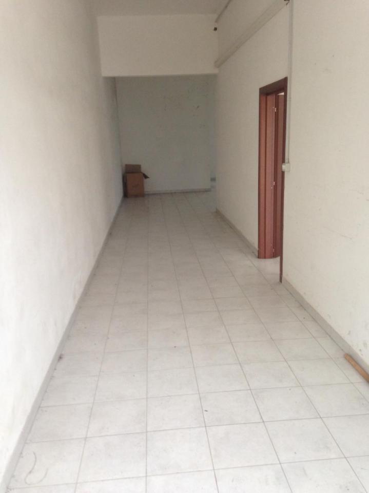 Fondo Commerciale in affitto a Castelfranco di Sotto, capoluogo