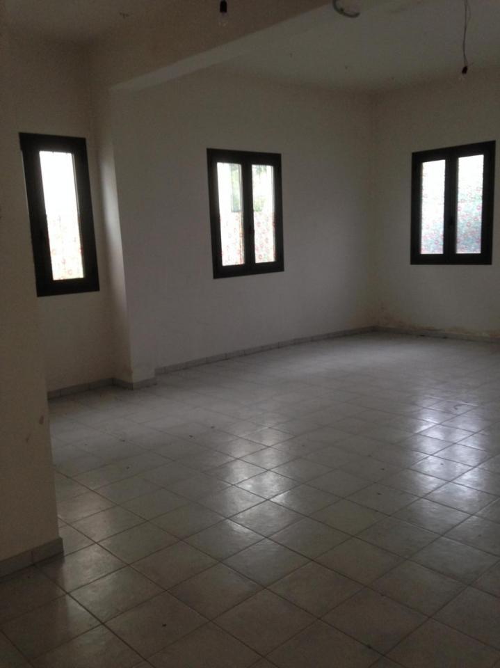 Fondo Commerciale in affitto a Castelfranco di Sotto, capoluogo