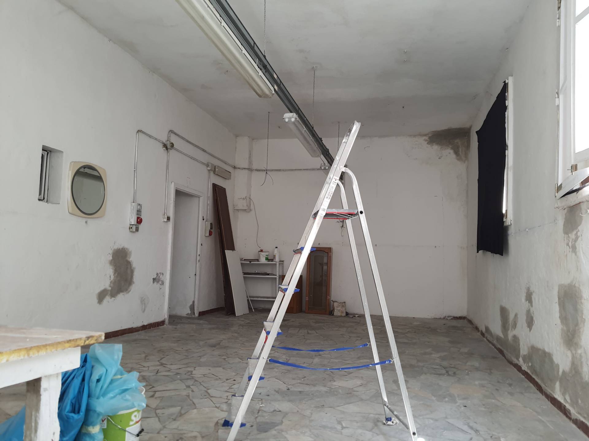 Fondo Commerciale in affitto a Castelfranco di Sotto