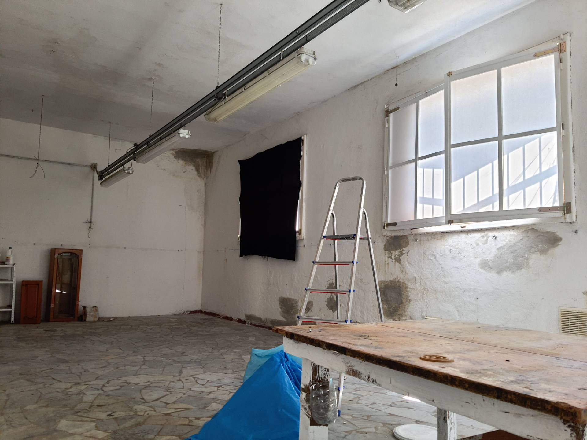 Fondo Commerciale in affitto a Castelfranco di Sotto