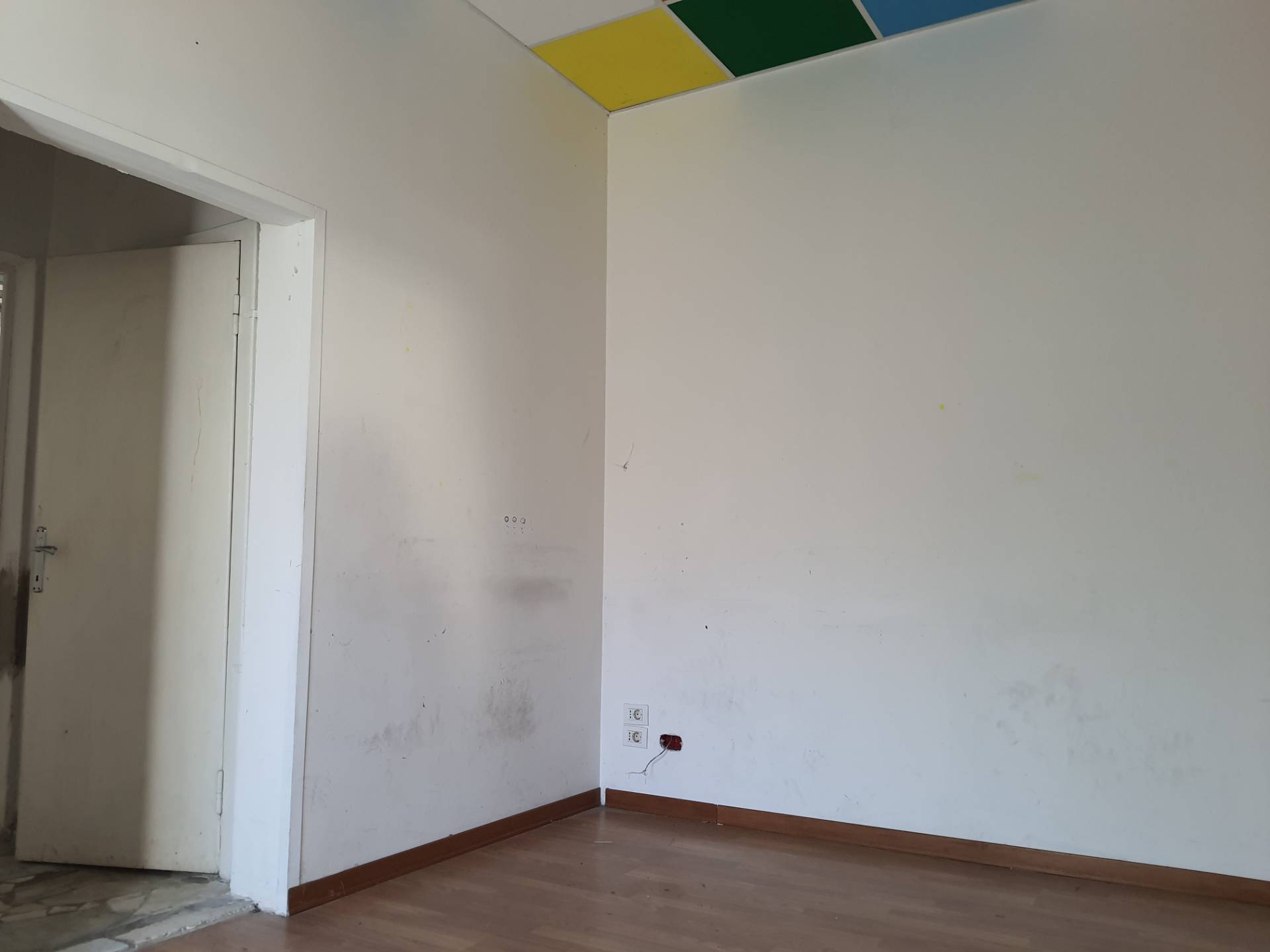 Fondo Commerciale in affitto a Castelfranco di Sotto