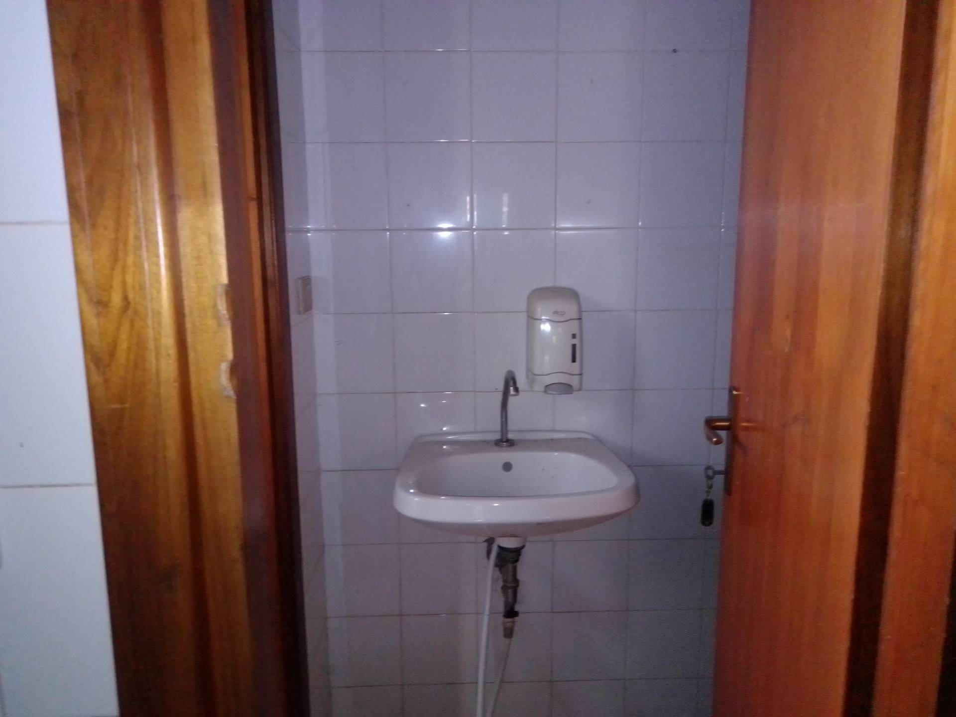 Fondo Commerciale in affitto a Palaia, Forcoli