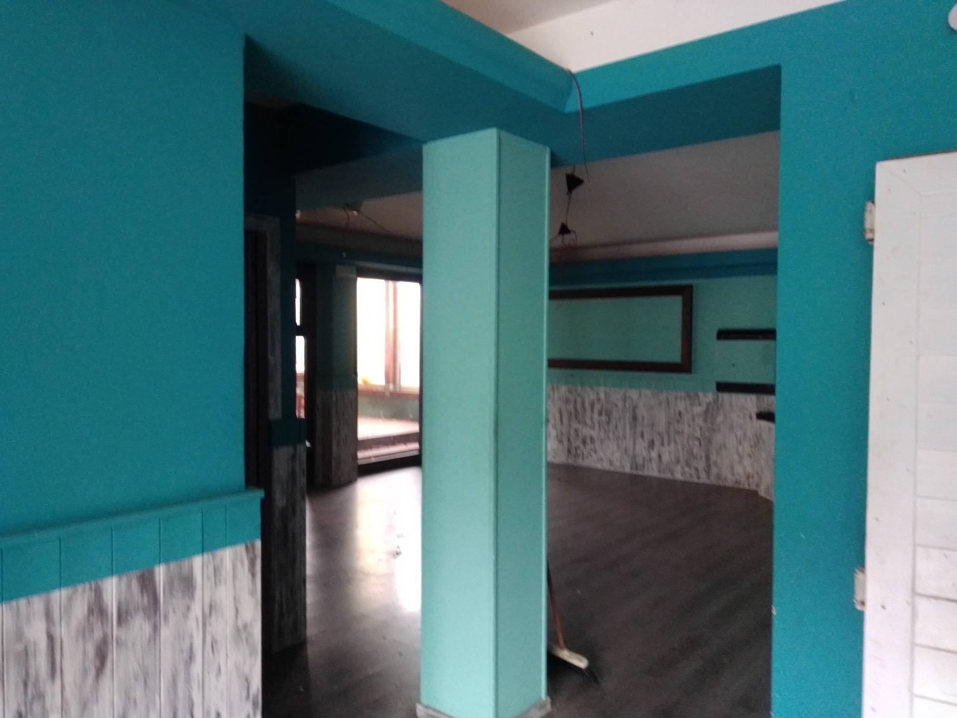 Fondo Commerciale in affitto a Palaia, Forcoli