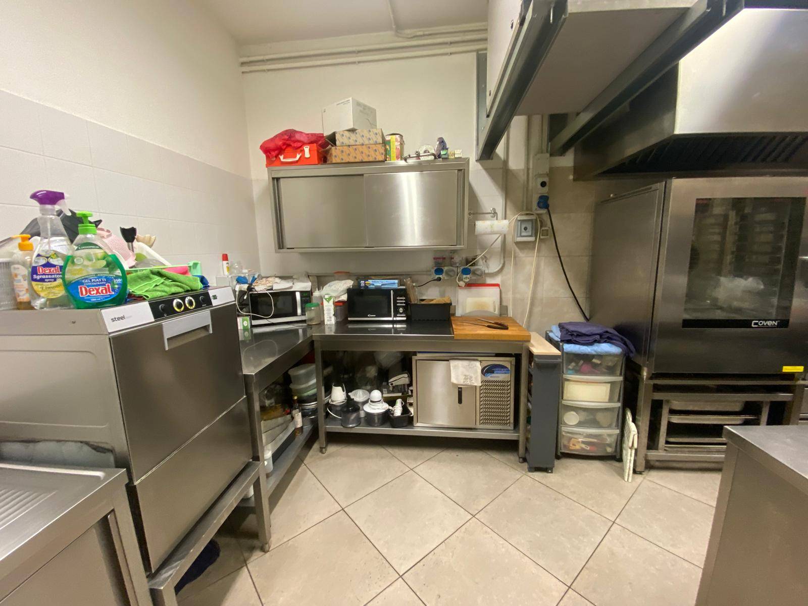 Attivit/licenza in vendita a Calcinaia, Fornacette