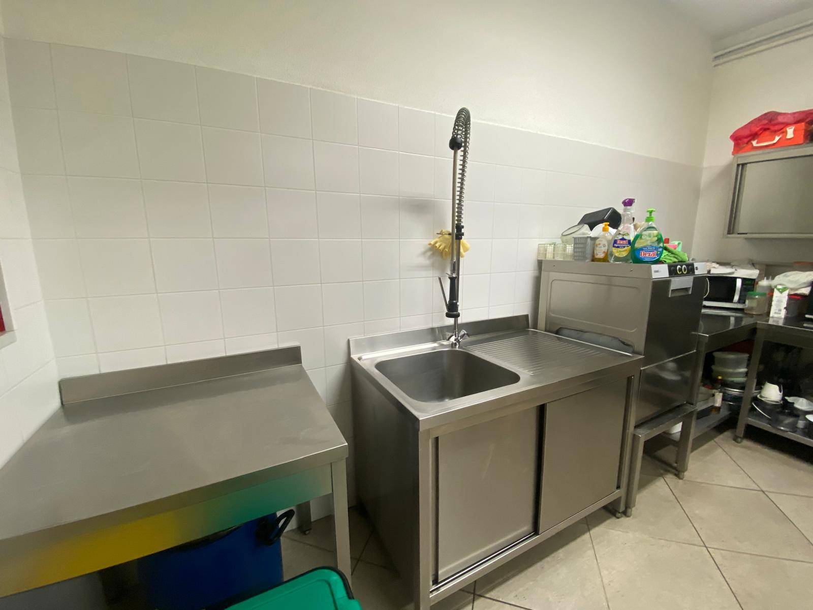 Attivit/licenza in vendita a Calcinaia, Fornacette