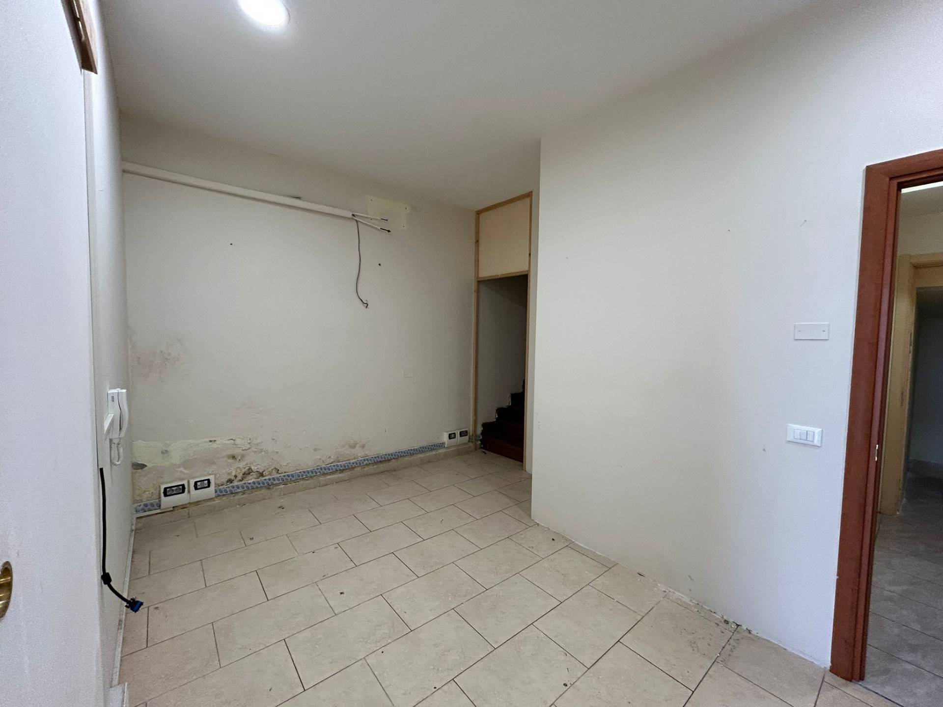 Fondo Artigianale in vendita a Vicopisano, San Giovanni alla Vena