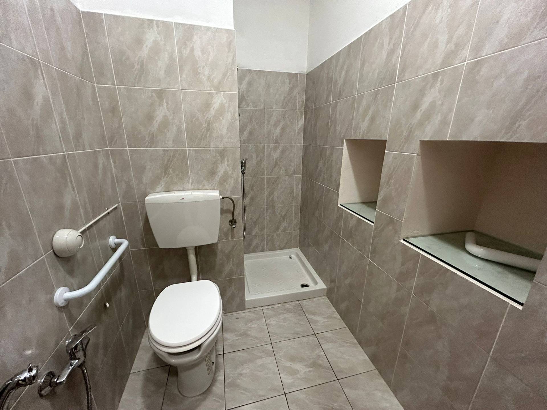 Fondo Artigianale in vendita a Vicopisano, San Giovanni alla Vena