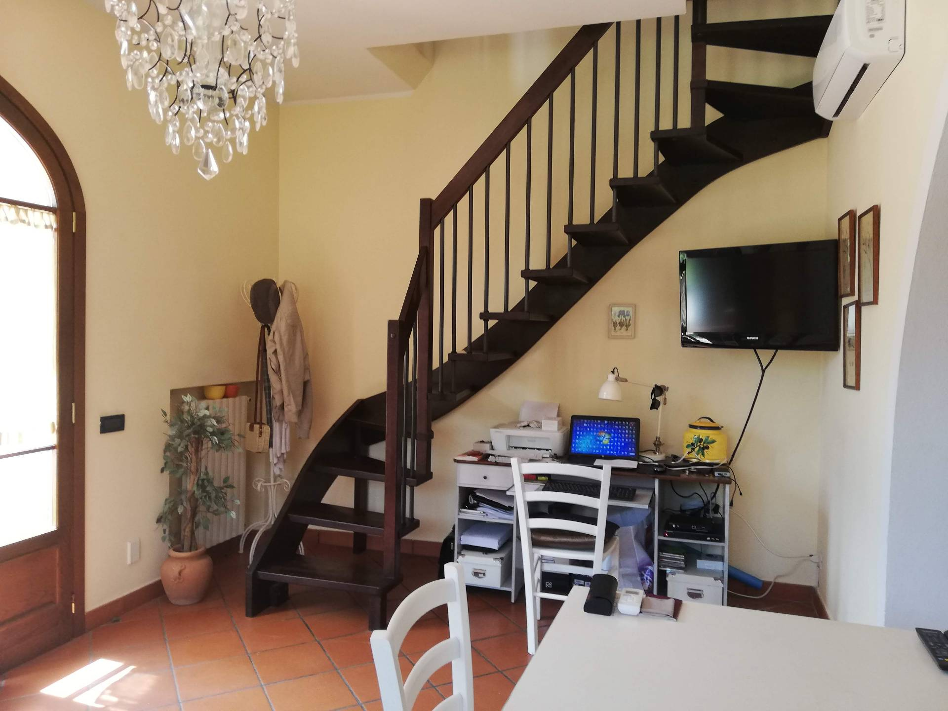 Casa indipendente in affitto a Santa Maria a Monte