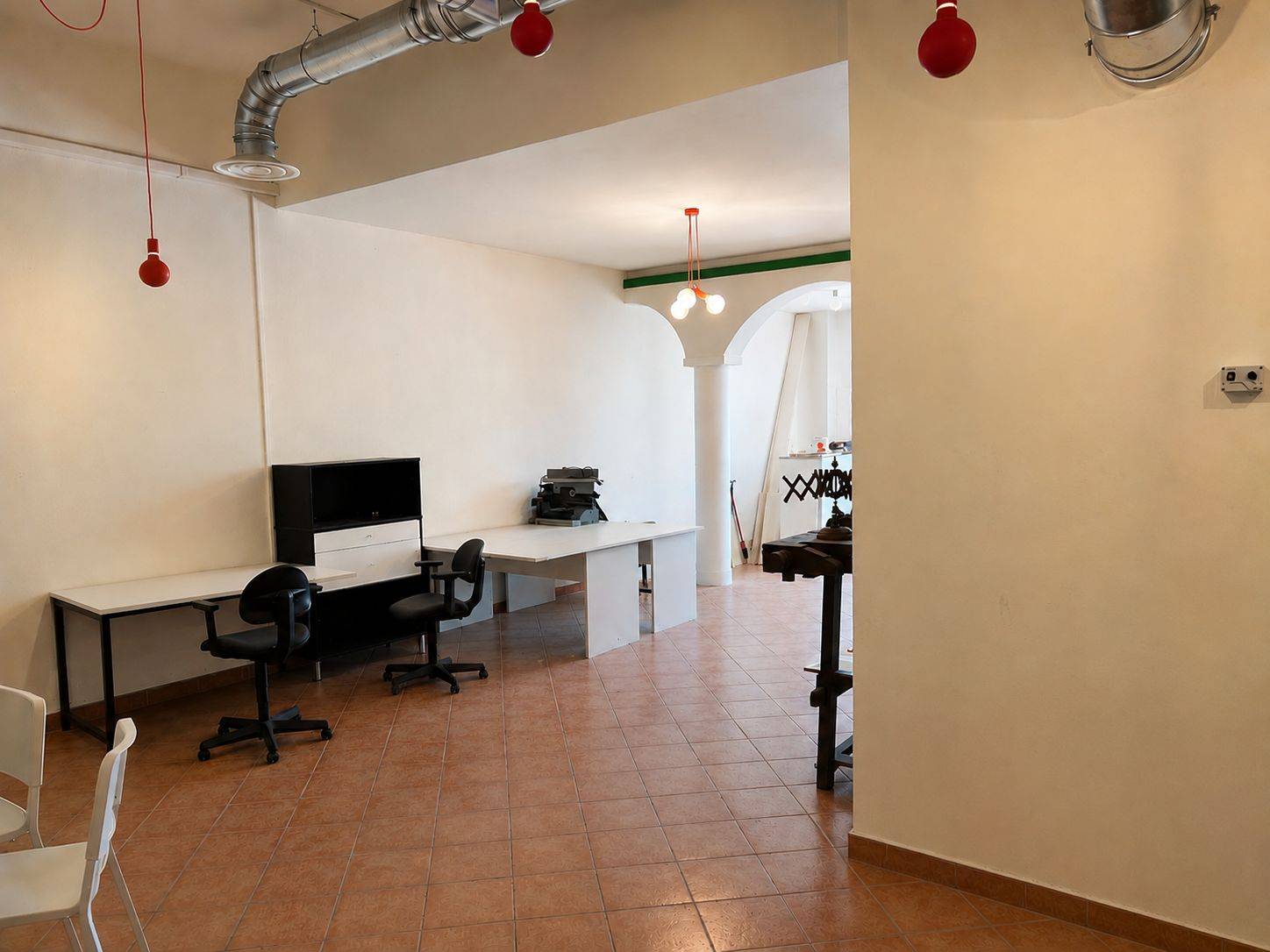 Fondo Commerciale in affitto a Vicopisano, San Giovanni alla Vena