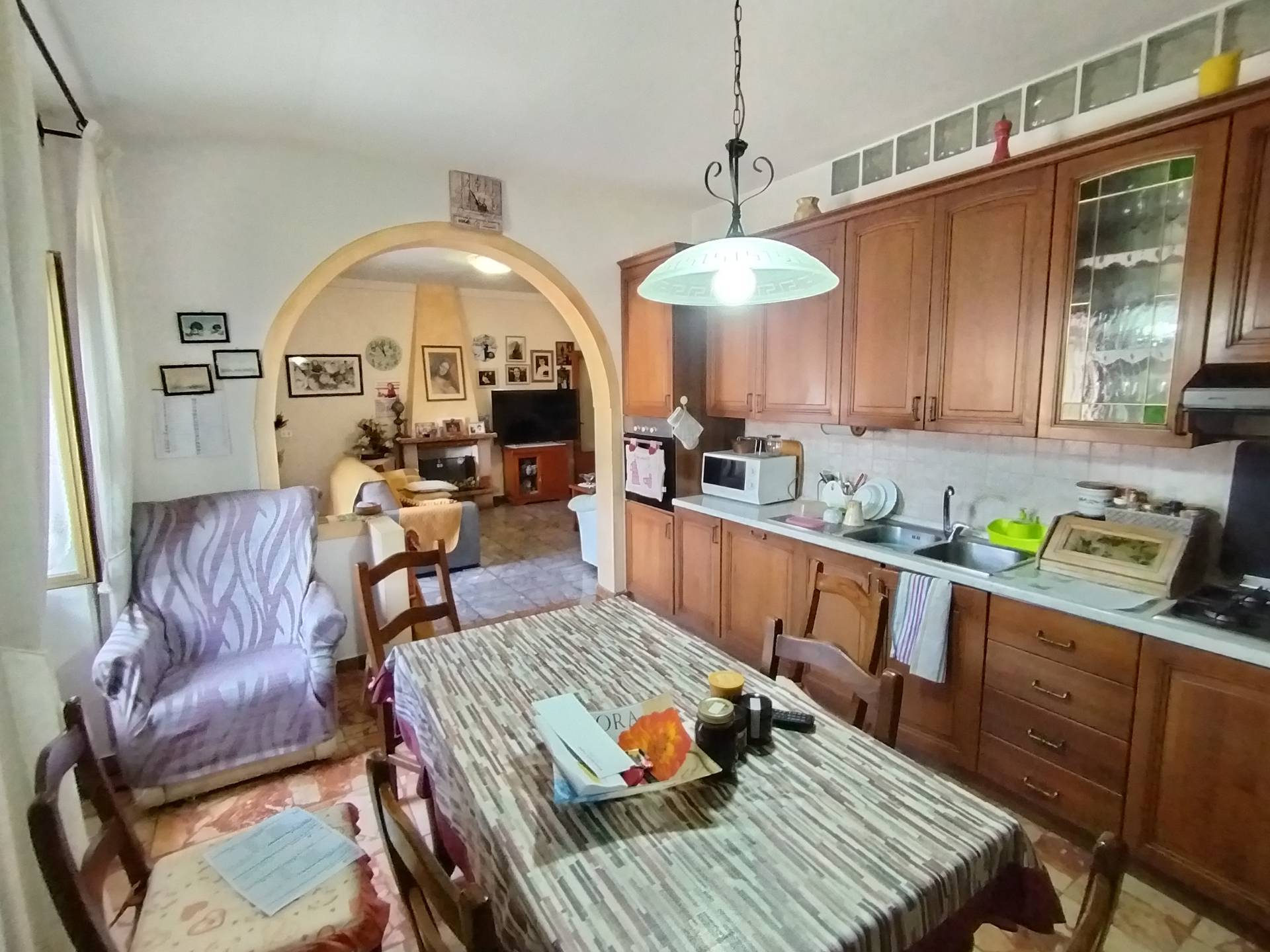 Casa indipendente in vendita a Buti, Cascine Di Buti