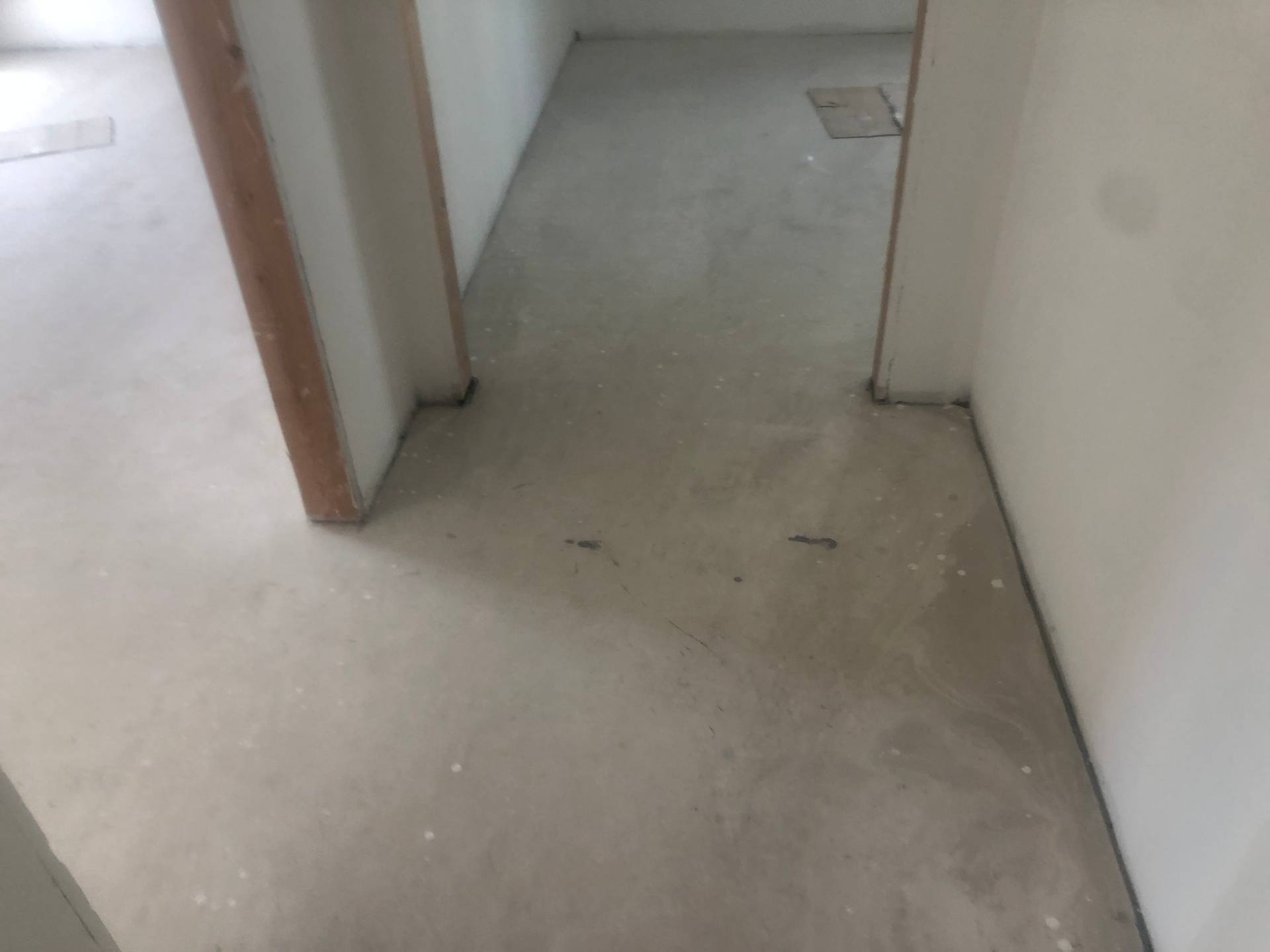 Appartamento in vendita a Pontedera, nessuno