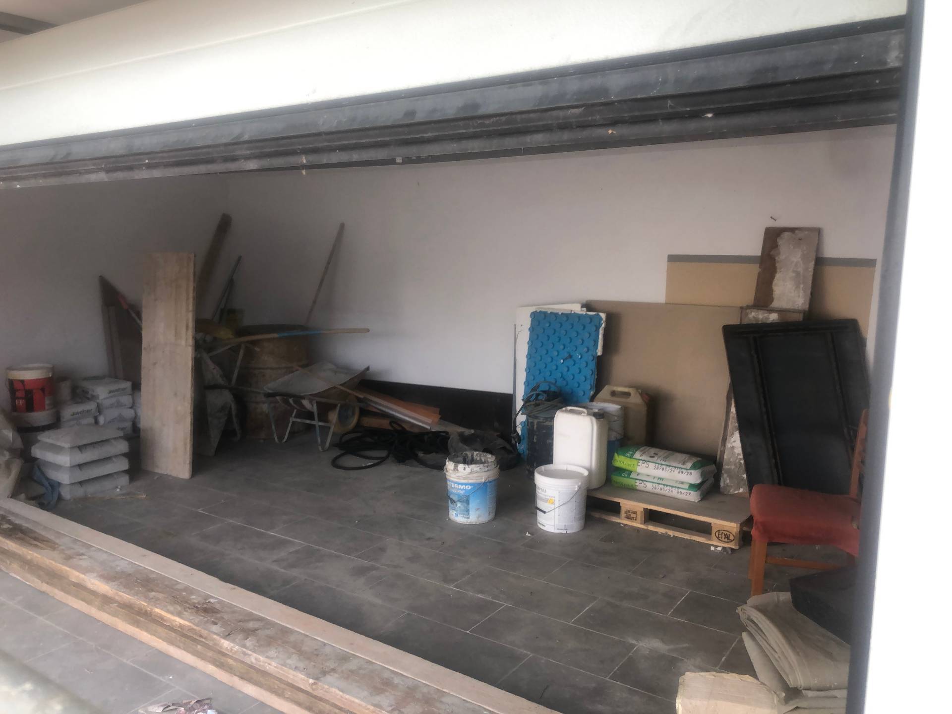 Appartamento in vendita a Pontedera, nessuno