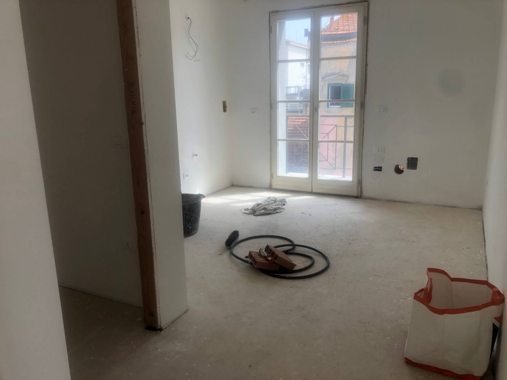 Appartamento in vendita a Pontedera, nessuno