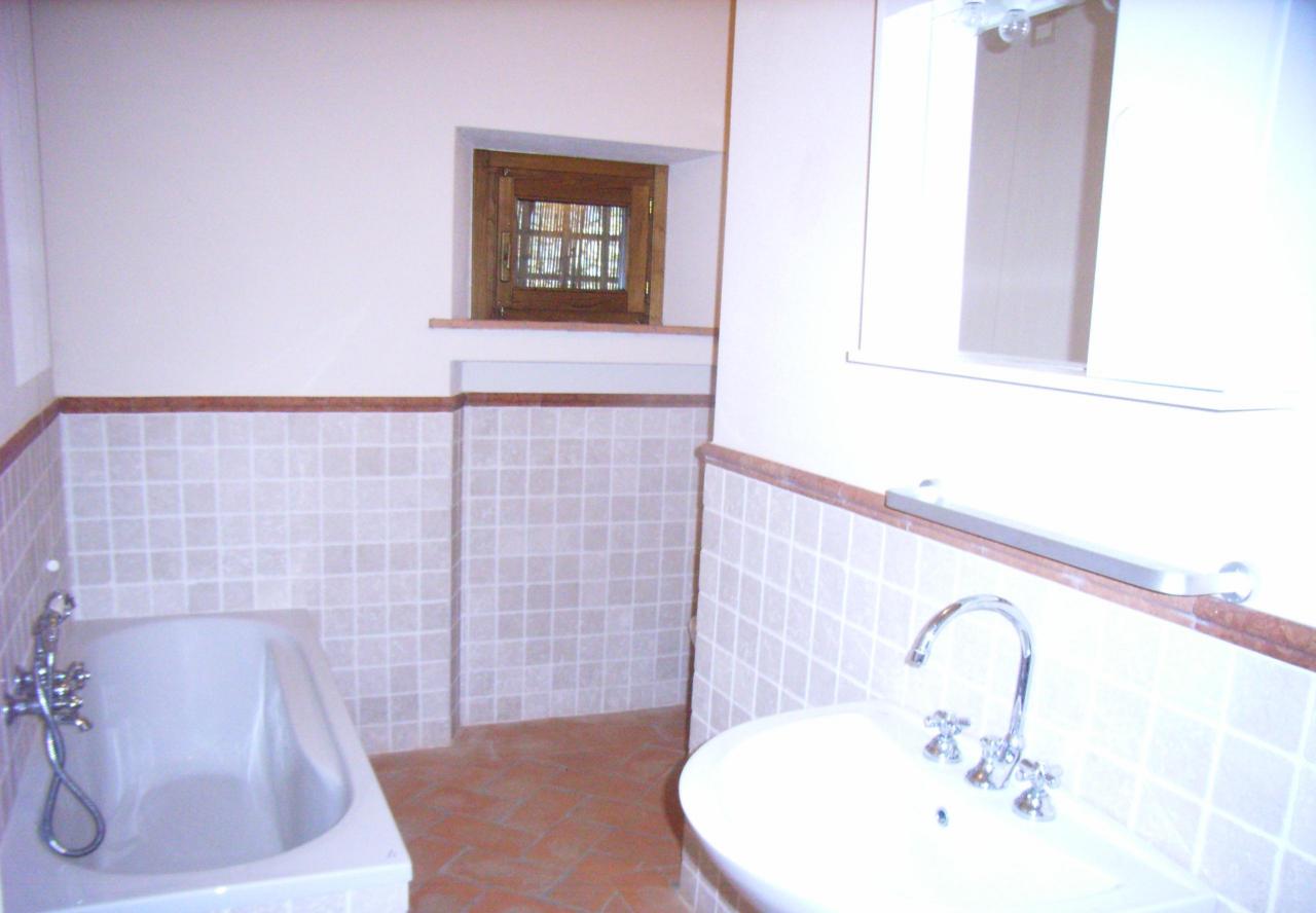 Casa indipendente in affitto a Vicopisano, Capoluogo