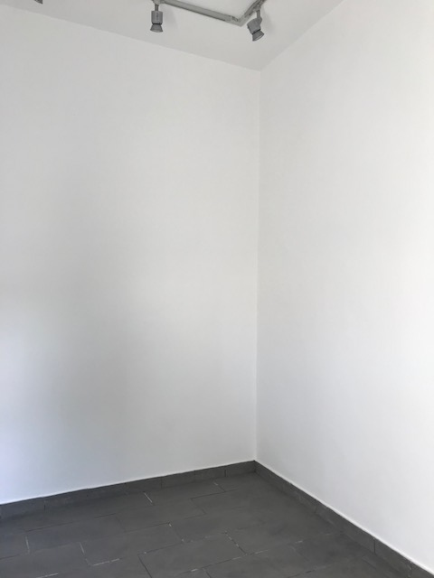 Fondo Commerciale in affitto a Livorno, Montebello