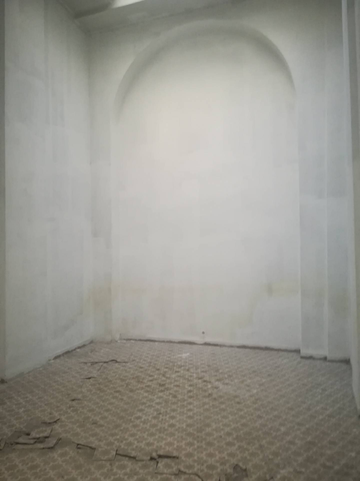 Fondo Commerciale in affitto a Livorno, Mercato