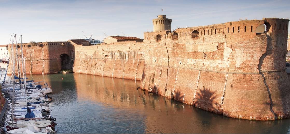 Fondo Commerciale in affitto a Livorno, Centro storico
