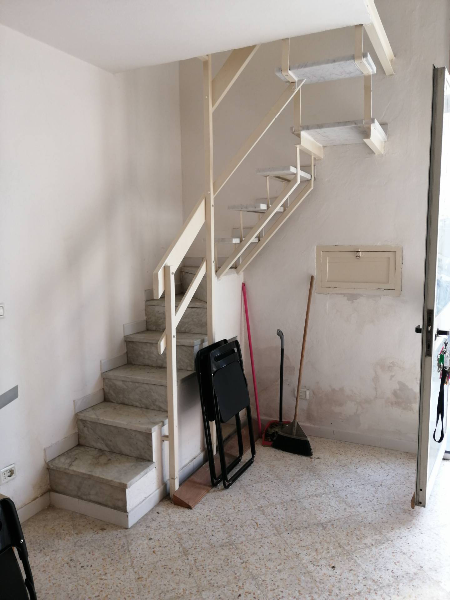 Fondo Commerciale in affitto a Livorno, Porta a Mare