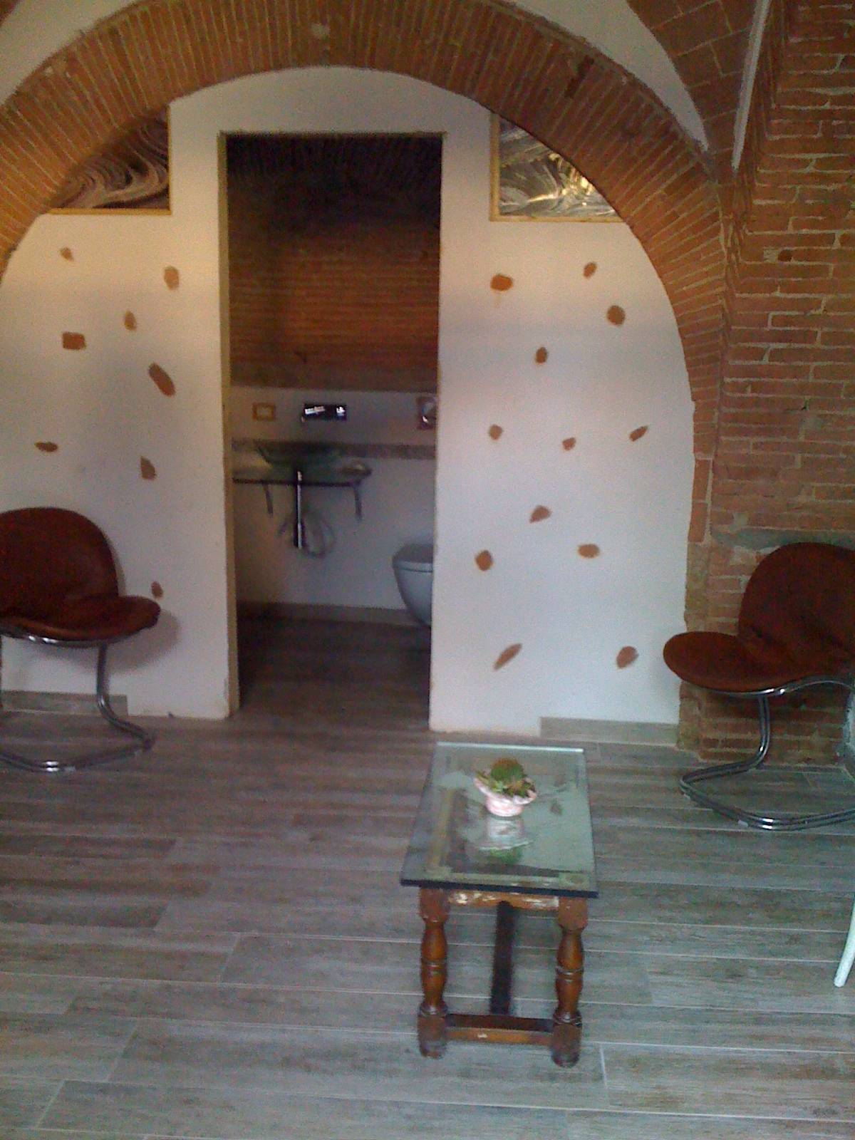 Fondo Commerciale in vendita a Livorno, Garibaldi