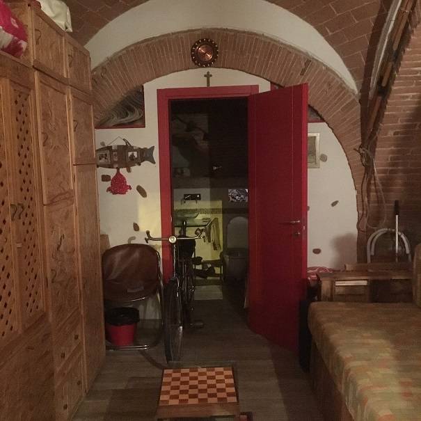 Fondo Commerciale in vendita a Livorno, Garibaldi